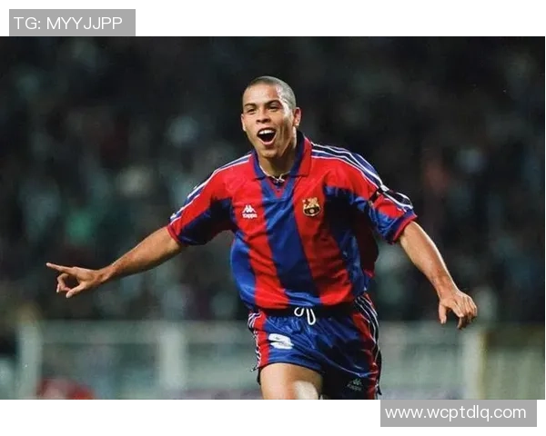 时代足球球星综合排名解析及历史影响力深度剖析