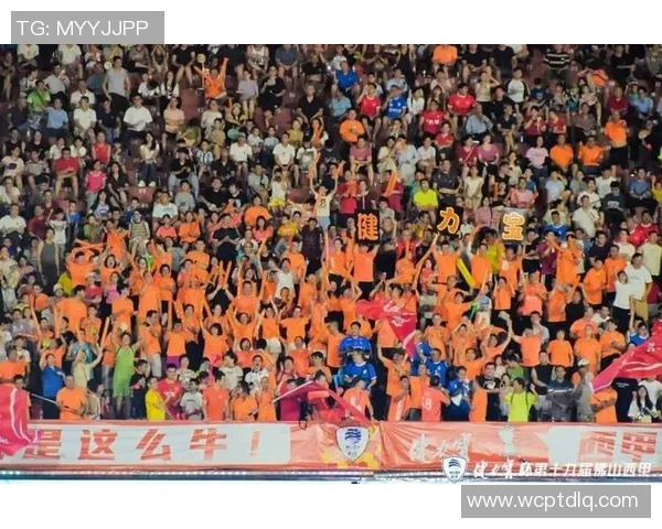 足球星钻石闪耀赛场见证绿茵英雄追逐梦想与荣耀之路